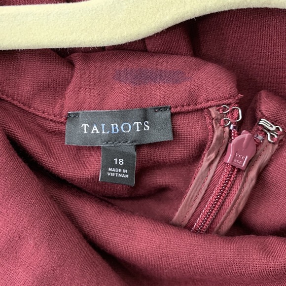 Talbots Women Size 18 Dress Maroon Red Cowl Neck 3/4 Sleeve Ponte Stretch - Picture 5 of 6
